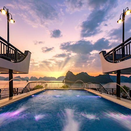Rita Cruise Hotel Ha Long Exterior photo
