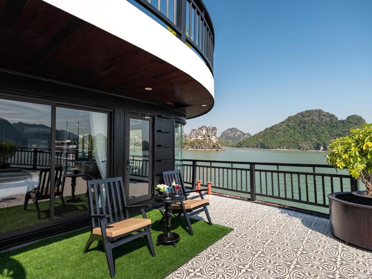 Rita Cruise Hotel Ha Long Exterior photo