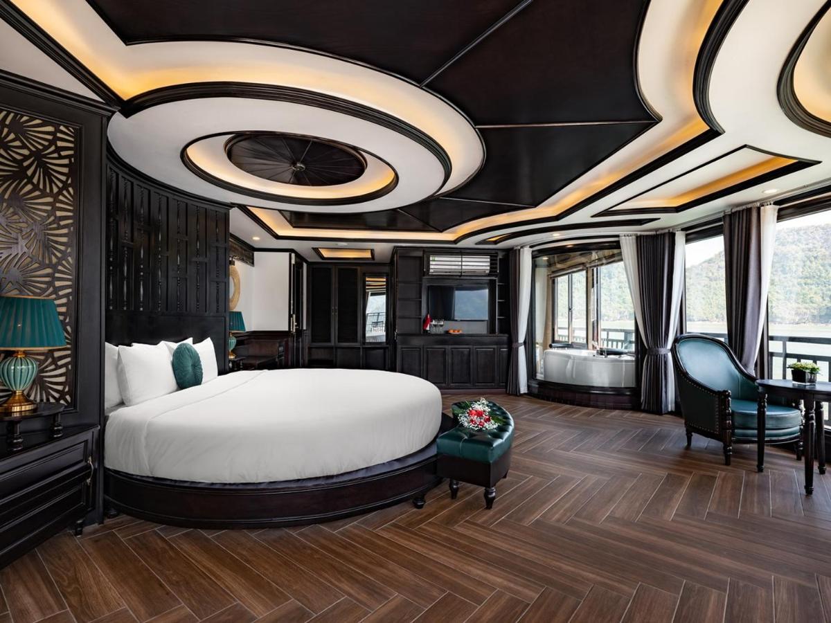 Rita Cruise Hotel Ha Long Exterior photo