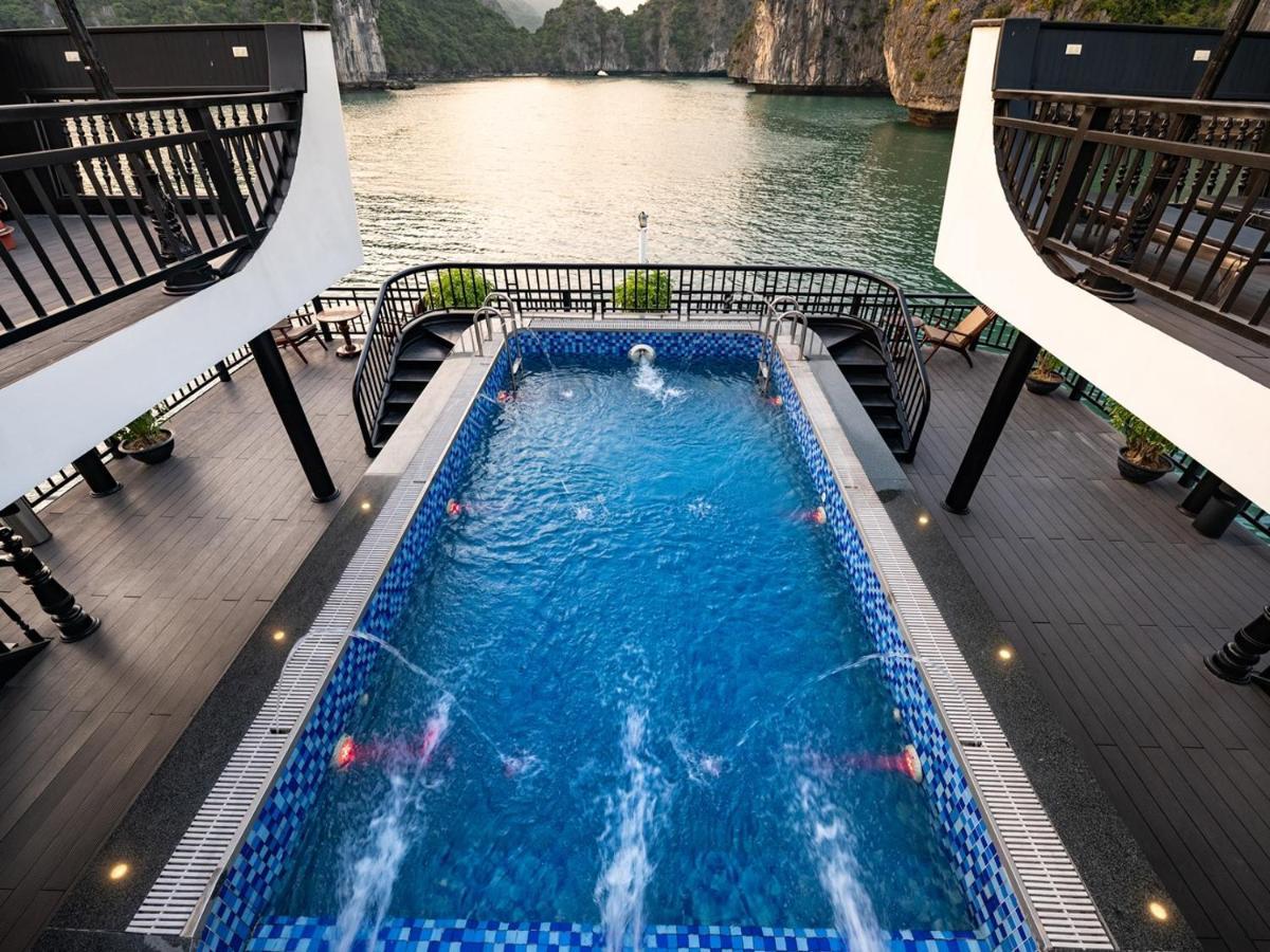 Rita Cruise Hotel Ha Long Exterior photo