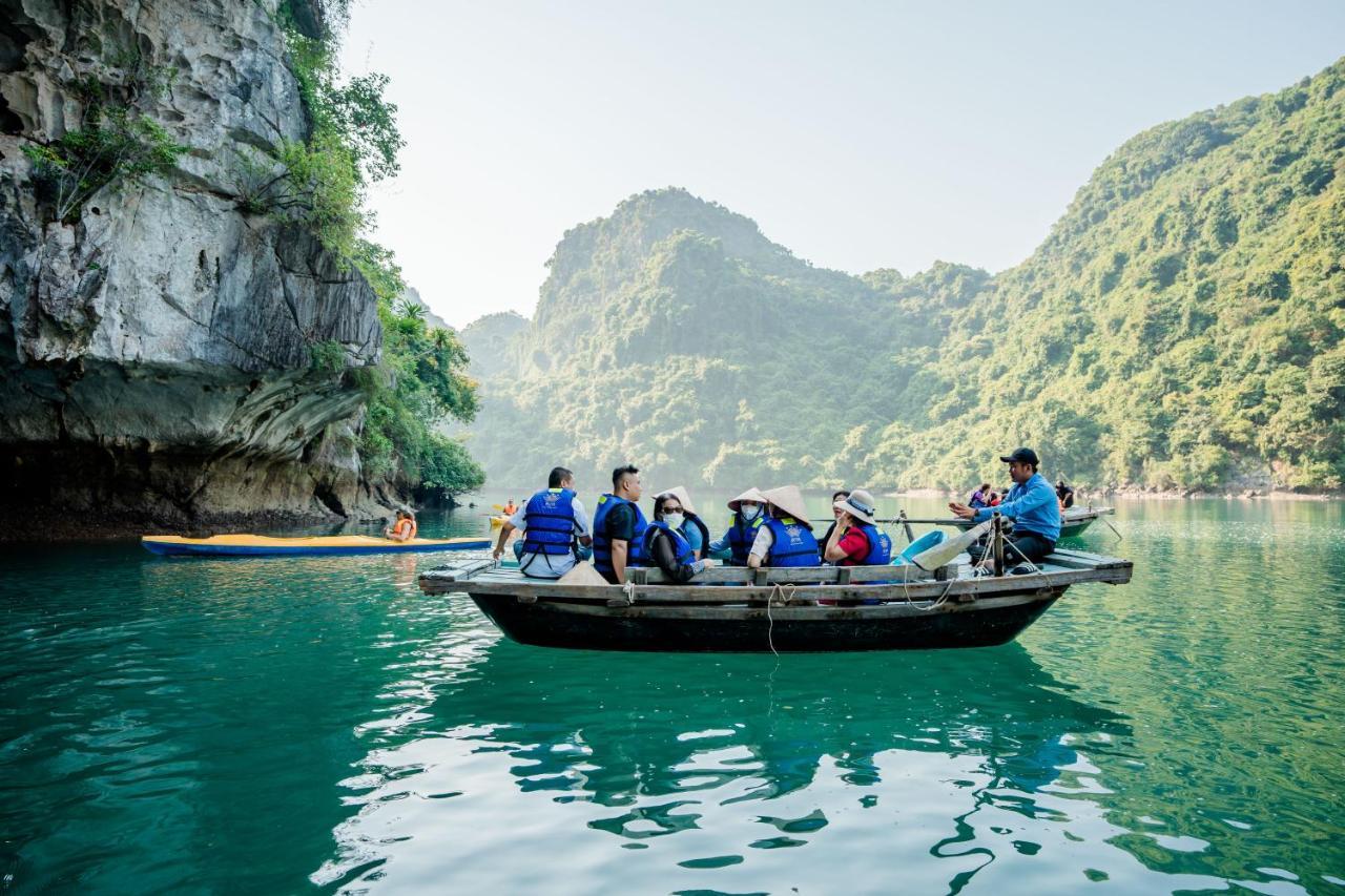 Rita Cruise Hotel Ha Long Exterior photo