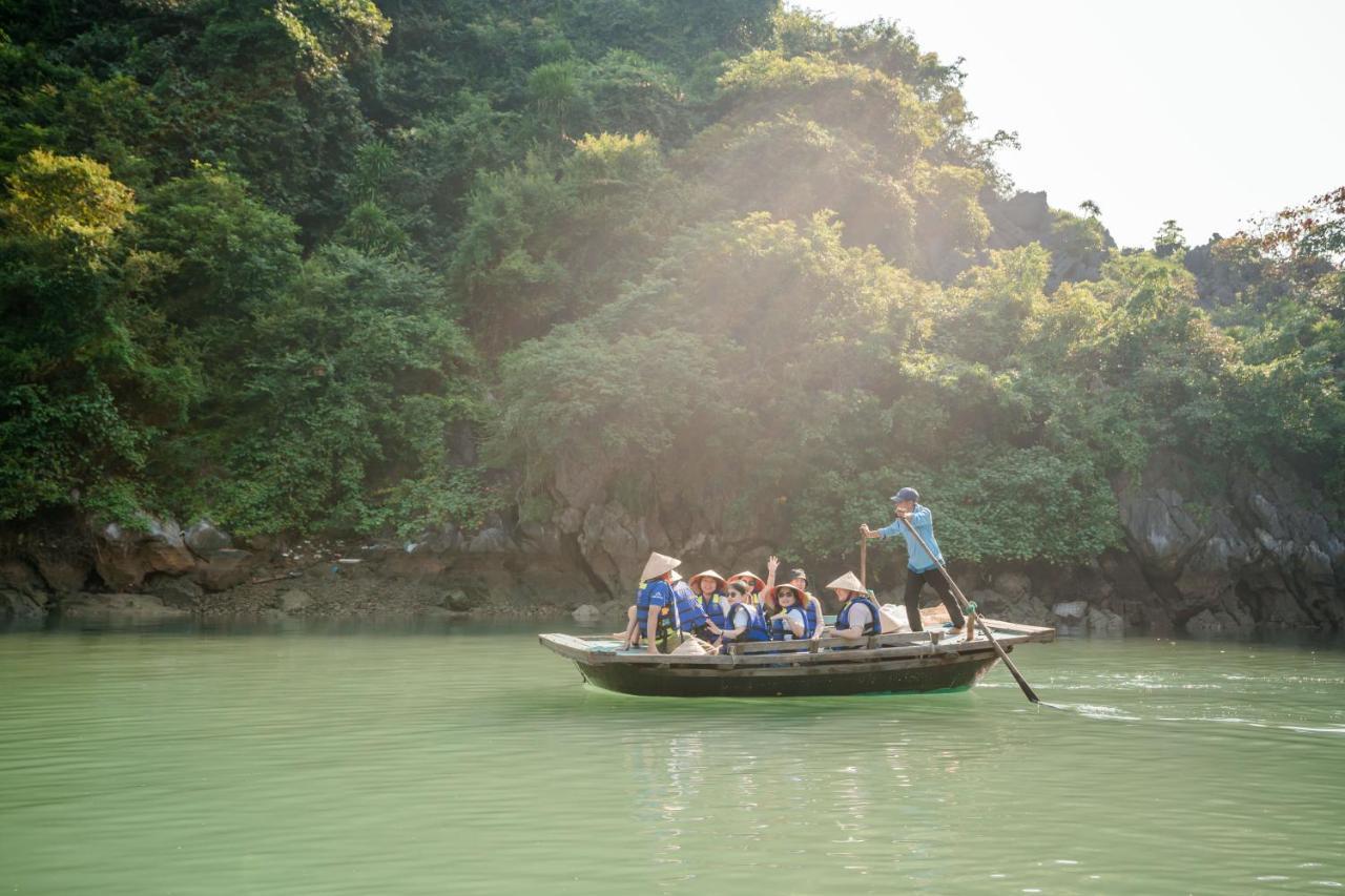 Rita Cruise Hotel Ha Long Exterior photo