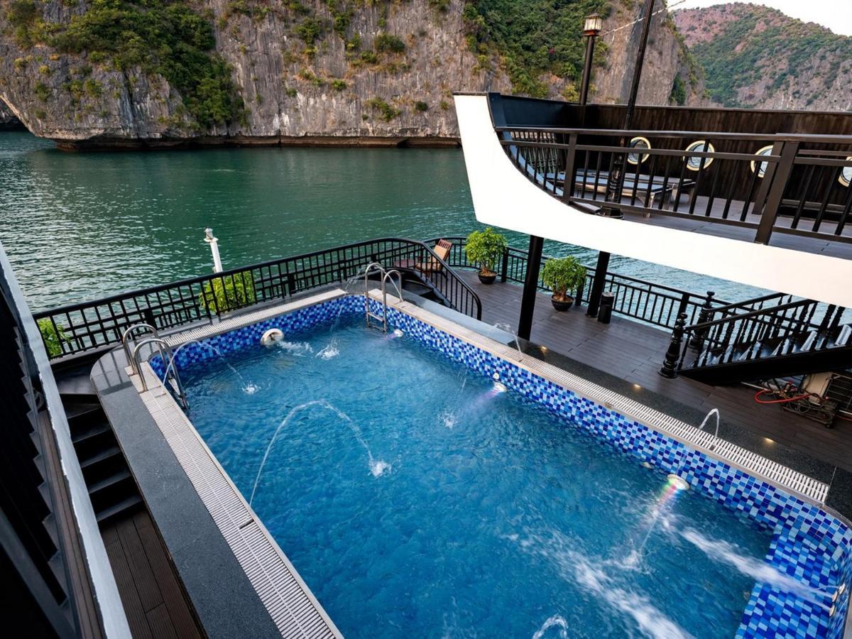 Rita Cruise Hotel Ha Long Exterior photo