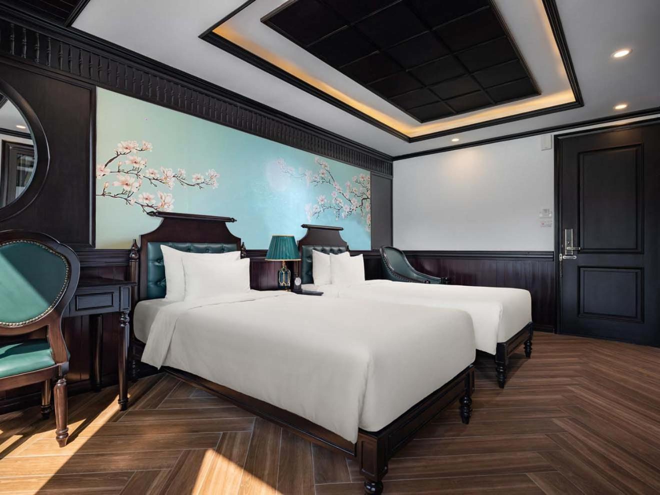 Rita Cruise Hotel Ha Long Exterior photo