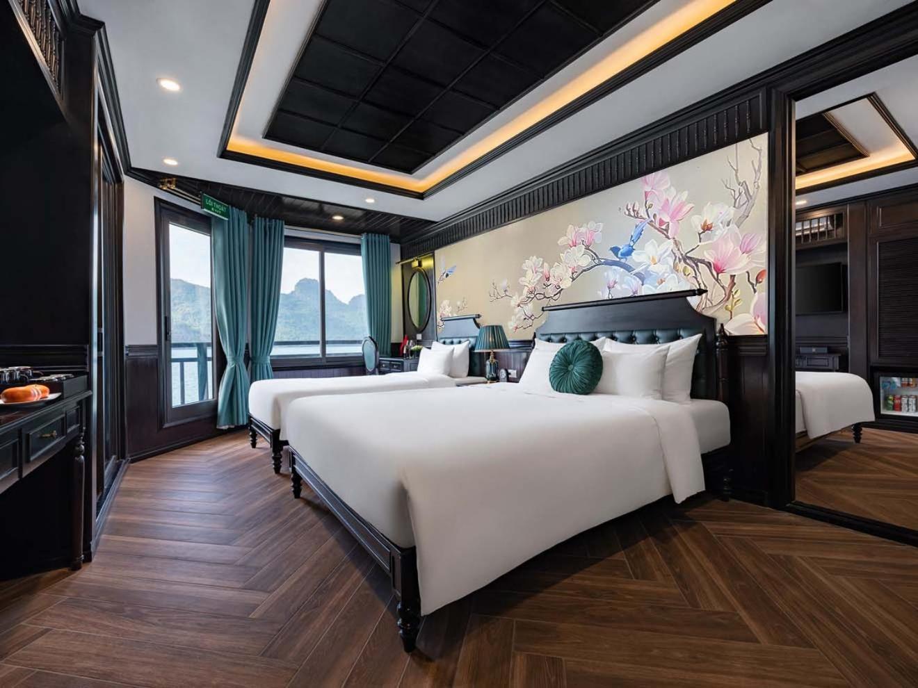 Rita Cruise Hotel Ha Long Exterior photo